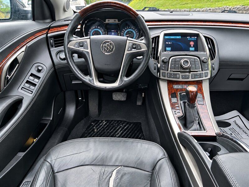 Used 2013 Buick LaCrosse Premium FWD image 7