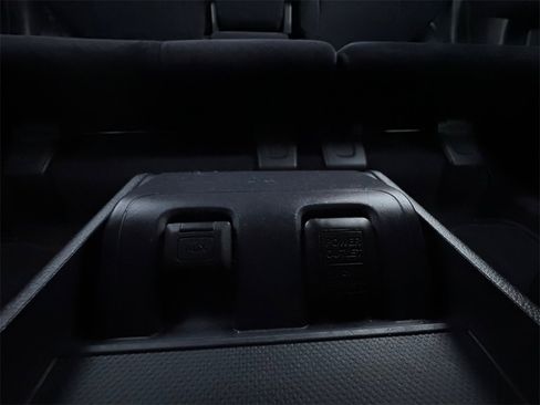 Used 2010 Honda CR-V EX image 33