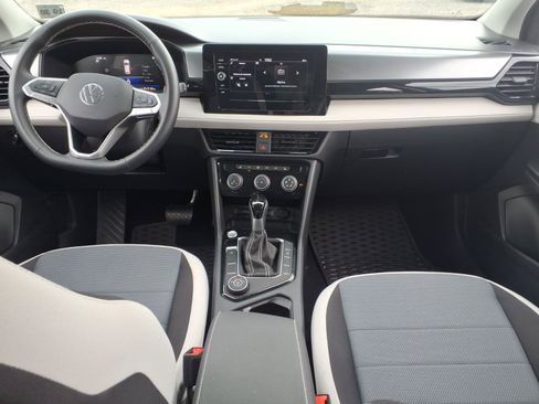 Certified 2025 Volkswagen Taos S AWD/4WD image 13
