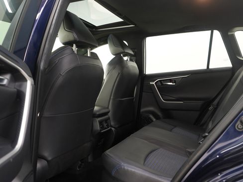 Used 2020 Toyota RAV4 XSE w/ XSE Grade Weather Package AWD/4WD image 20