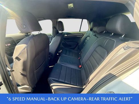 Used 2019 Volkswagen Golf R 4-Door image 26