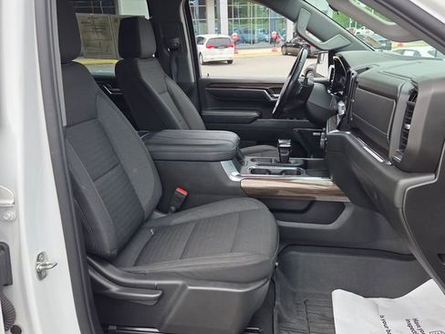 Used 2023 Chevrolet Silverado 1500 RST w/ Convenience Package II AWD/4WD image 15