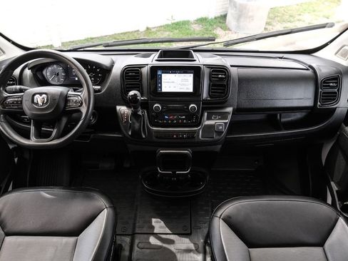 Used 2023 RAM ProMaster 2500 FWD image 10