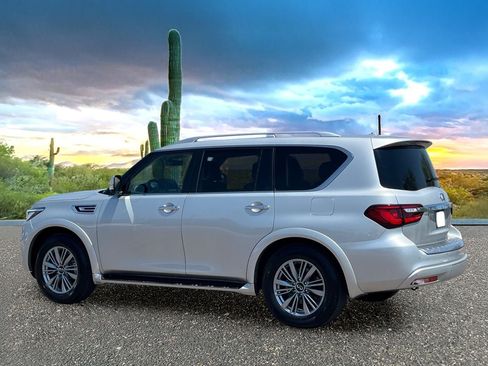 Certified 2022 INFINITI QX80 Luxe w/ Cargo Package RWD image 4