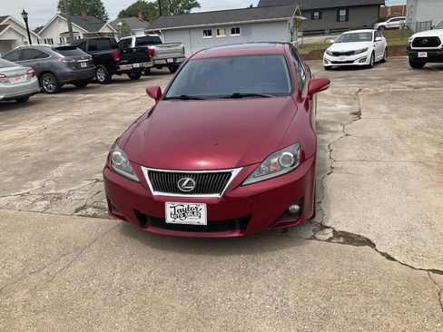 Used 2011 Lexus IS 250 w/ Premium Pkg Value Edition RWD image 8