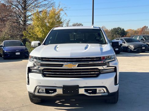 Used 2019 Chevrolet Silverado 1500 High Country w/ Z71 Off-Road Package image 2