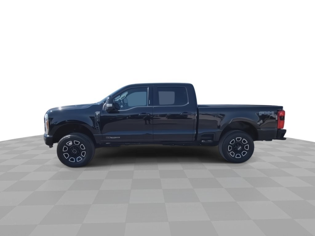Used 2023 Ford F250 Lariat w/ Black Appearance Package AWD/4WD image 5