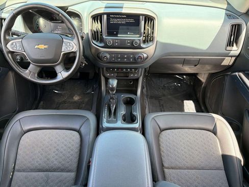 Used 2022 Chevrolet Colorado Z71 AWD/4WD image 15