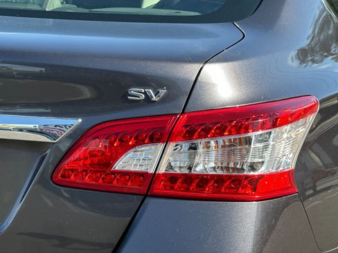 Used 2015 Nissan Sentra SV image 24