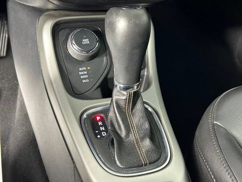 Used 2021 Jeep Compass Latitude w/ Convenience Group AWD/4WD image 20