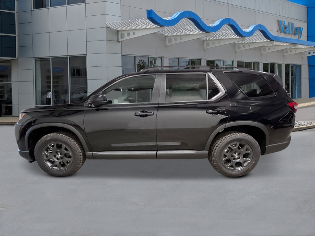 New 2026 Honda Pilot TrailSport image 2