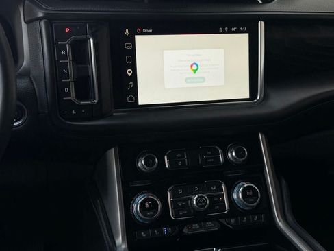 Used 2024 GMC Yukon Denali AWD/4WD image 14