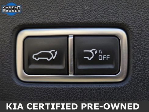 Certified 2025 Kia Sorento EX image 10