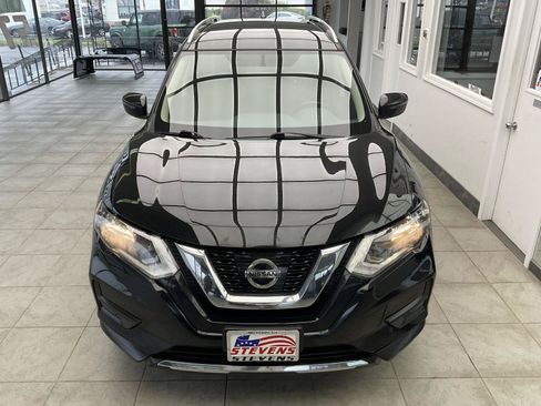 Used 2017 Nissan Rogue SV AWD/4WD image 25