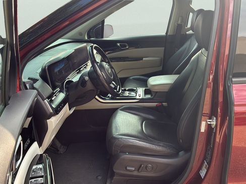 Used 2022 Kia Carnival SX Prestige FWD image 22