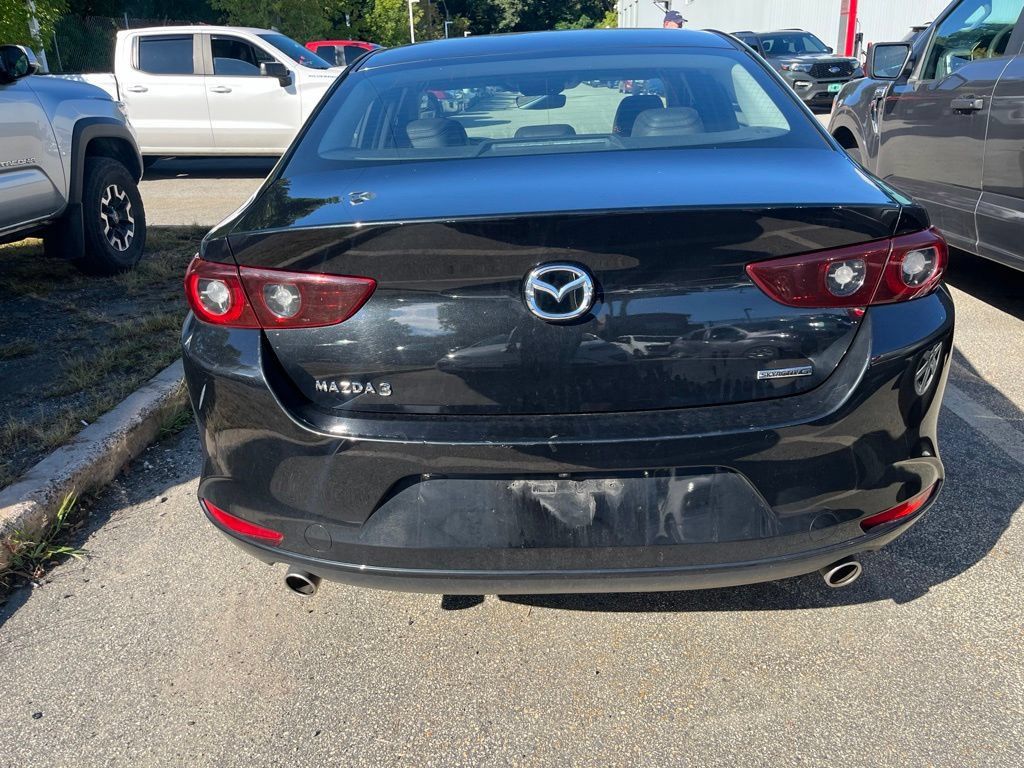 Used 2024 MAZDA MAZDA3 s FWD image 6