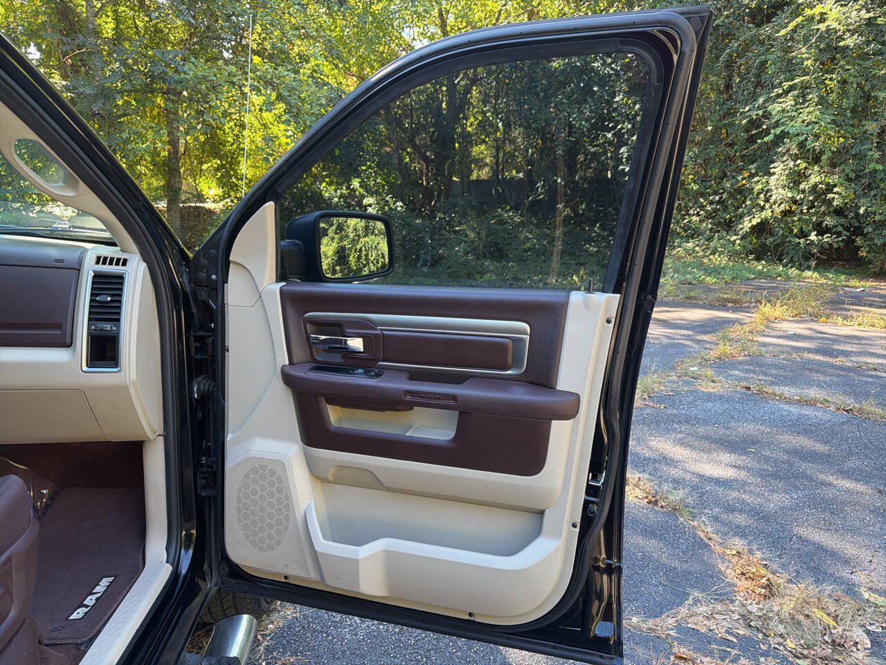 Used 2015 RAM 1500 Big Horn RWD image 18