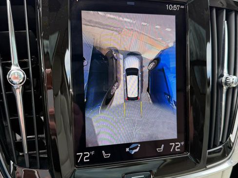 Used 2020 Volvo V90 T6 Cross Country AWD/4WD image 18