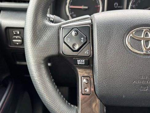 Certified 2024 Toyota 4Runner TRD Off-Road image 17