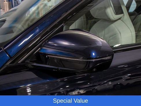Used 2025 BMW 760i xDrive w/ Executive Package AWD/4WD image 10