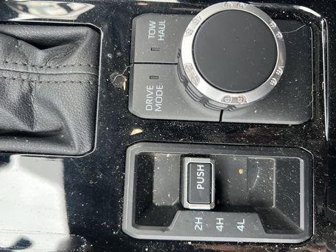 Used 2023 Toyota Tundra Platinum image 24