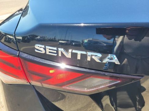 Certified 2024 Nissan Sentra SV FWD image 10
