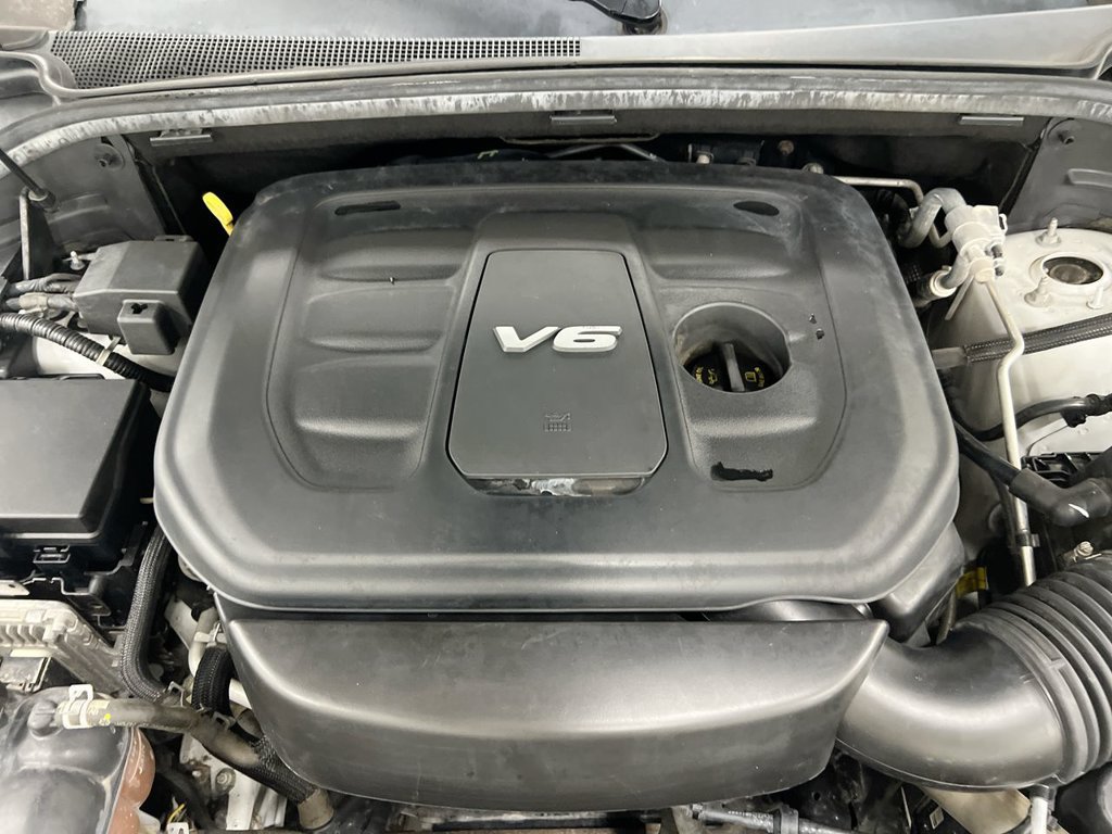 Used 2018 Jeep Grand Cherokee Laredo AWD/4WD image 24