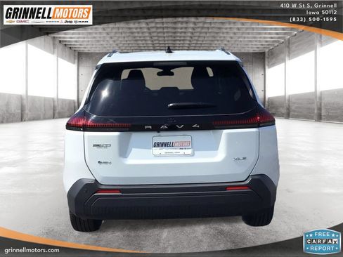 Used 2026 Toyota RAV4 XLE Premium FWD image 6