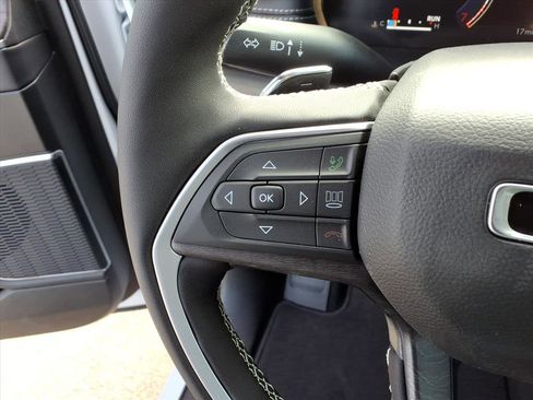 New 2026 Jeep Grand Cherokee Limited image 21