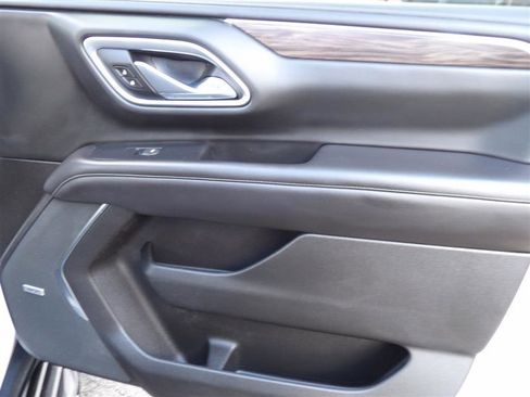 Used 2021 Chevrolet Tahoe LT w/ LT Signature Package image 20