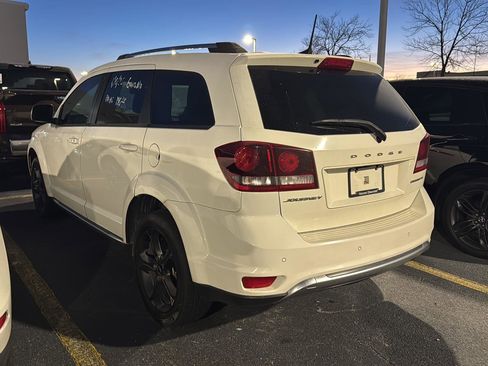 Used 2020 Dodge Journey Crossroad w/ Popular Equipment Group image 7