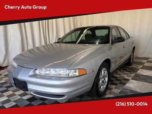 Used 2001 Oldsmobile Intrigue GX w/ Driver Control Pkg image 1