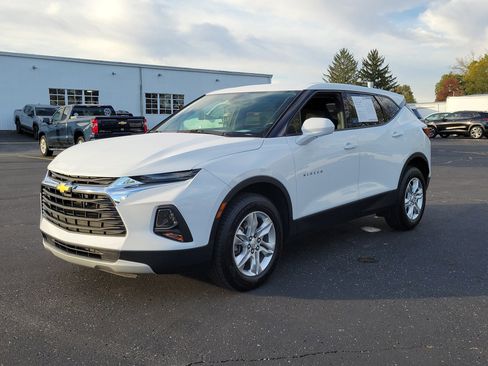 Used 2020 Chevrolet Blazer LT image 2
