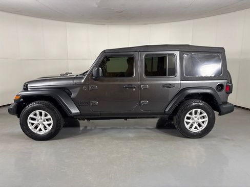 Used 2023 Jeep Wrangler Unlimited Sport AWD/4WD image 5