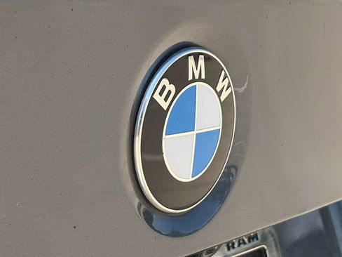 Used 2017 BMW 340i Sedan image 9