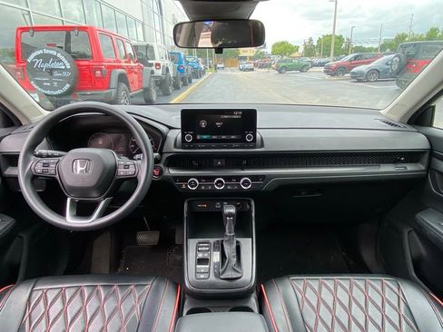 Used 2025 Honda CR-V EX image 17