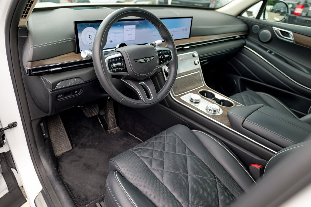 Used 2025 Genesis GV80 3.5T Prestige AWD/4WD image 19