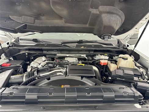 Used 2021 Chevrolet Silverado 2500 W/T image 29
