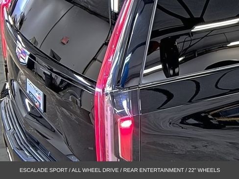 Used 2023 Cadillac Escalade Sport AWD/4WD image 14
