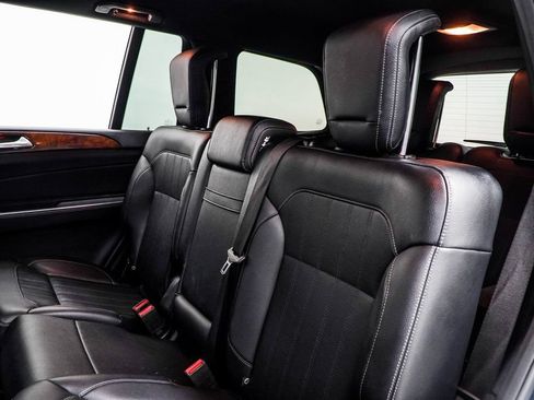 Used 2017 Mercedes-Benz GLS 450 4MATIC image 40