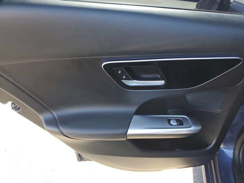 Used 2023 Mercedes-Benz C 300 Sedan image 18