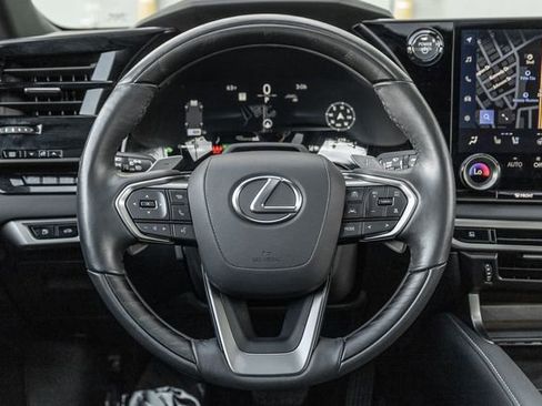 Used 2025 Lexus RX 350h image 8