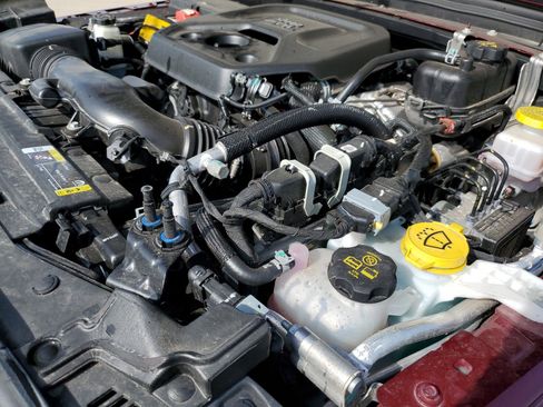 Used 2021 Jeep Wrangler Unlimited Sahara image 28