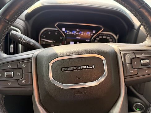 Used 2022 GMC Sierra 2500 Denali w/ Denali Ultimate Package AWD/4WD image 19