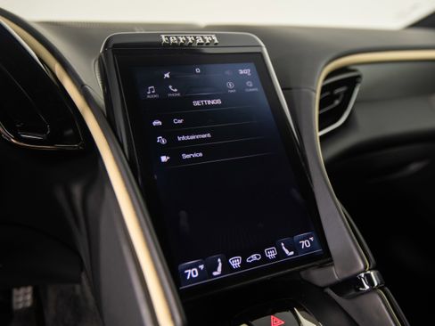 Certified 2022 Ferrari Roma RWD image 15