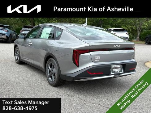 New 2026 Kia K4 FWD image 4