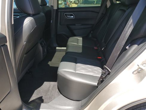 Used 2026 Nissan Rogue Platinum w/ Platinum Premium Package AWD/4WD image 33