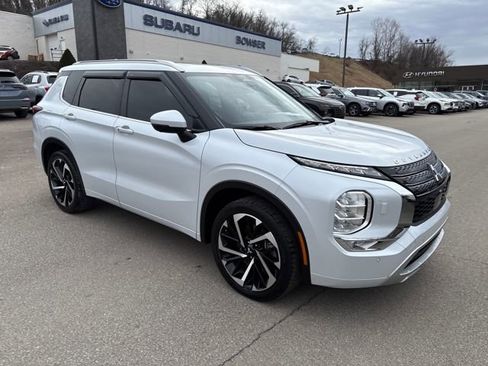 Used 2024 Mitsubishi Outlander SEL image 7