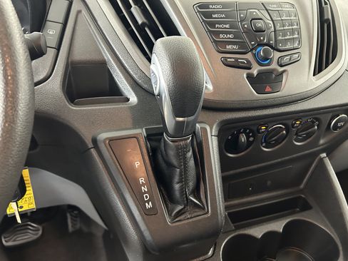 Used 2018 Ford Transit 350 XL RWD image 16