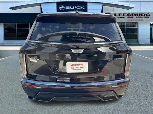 Used 2026 Cadillac Vistiq Platinum w/ LPO, Floor Liner Package AWD/4WD image 6